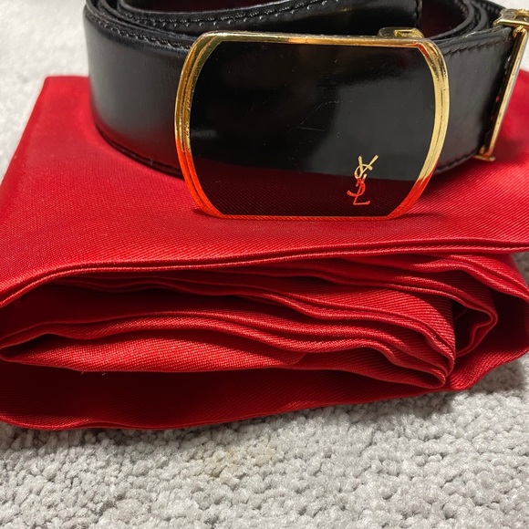 Ysl vintage belt - Picture 2 of 3